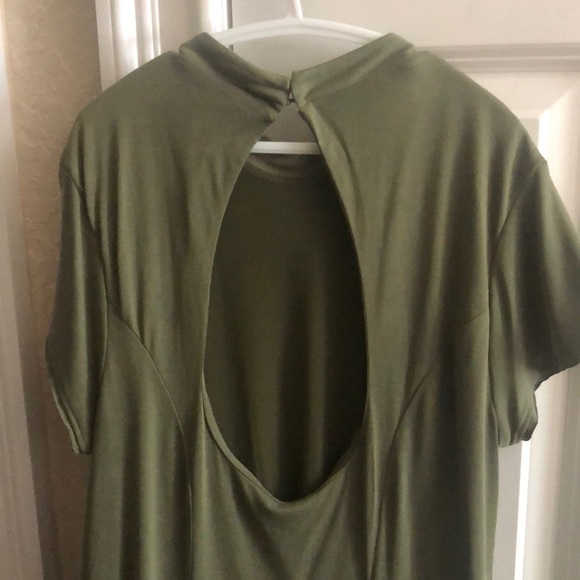 Urban outfitters dress NEVER WORN - Picture 2 of 2